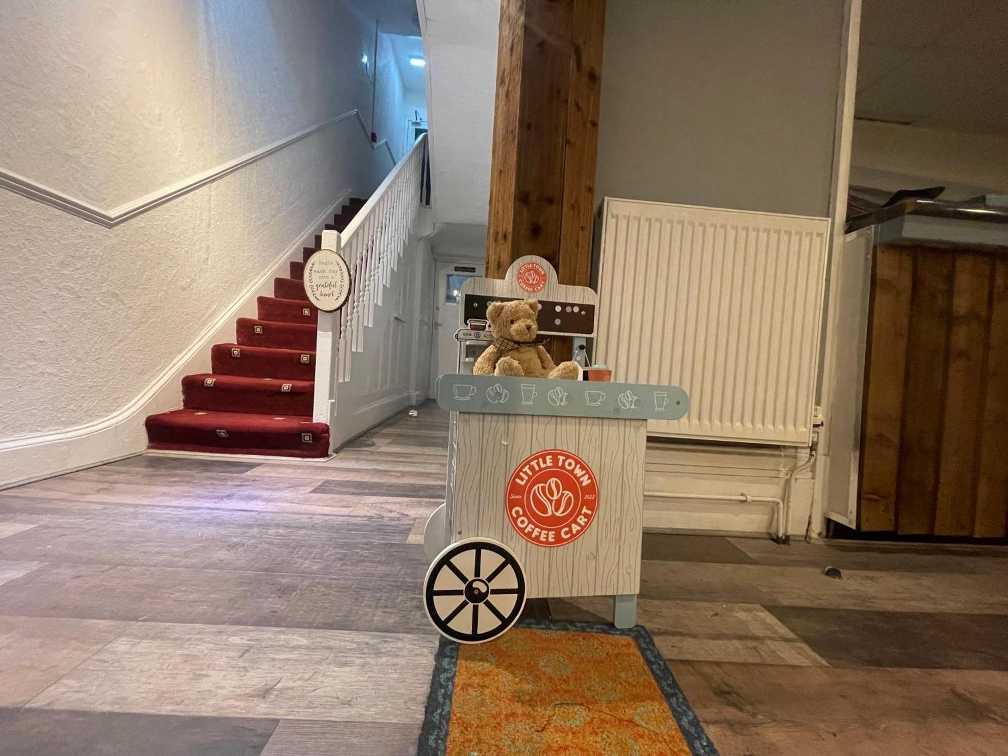 Oakwell Hotel Блекпул Екстериор снимка